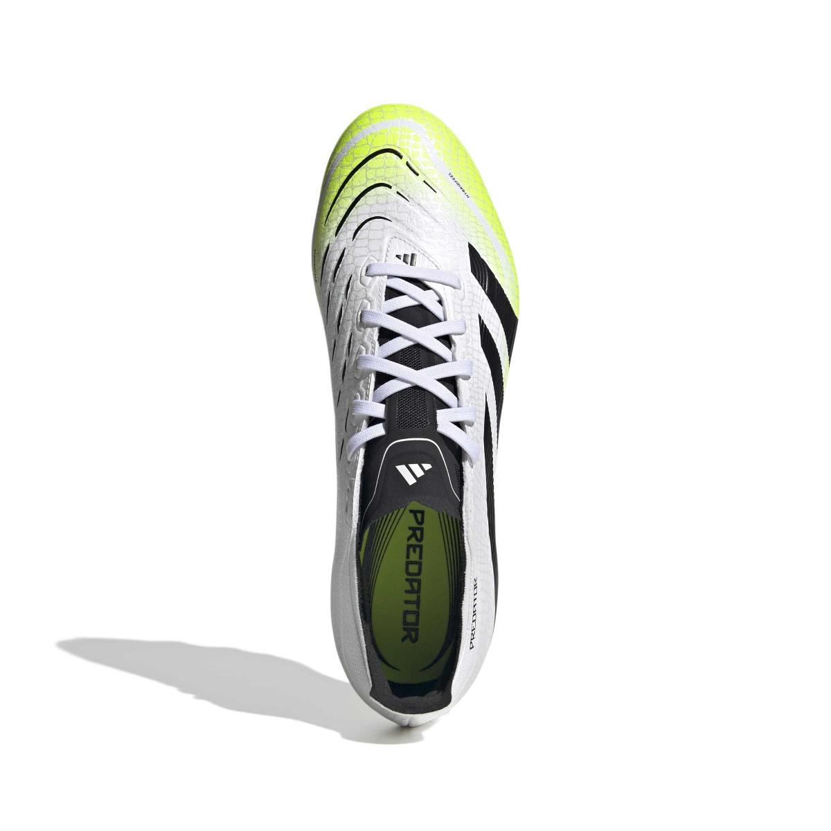 product/a/d/adidas_ji1140_2_footwear_photography_top_portrait_view_white-nw091625.jpg