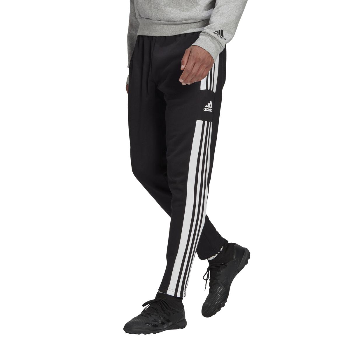 product/g/t/gt6642_app_on-model_standard_white.jpg