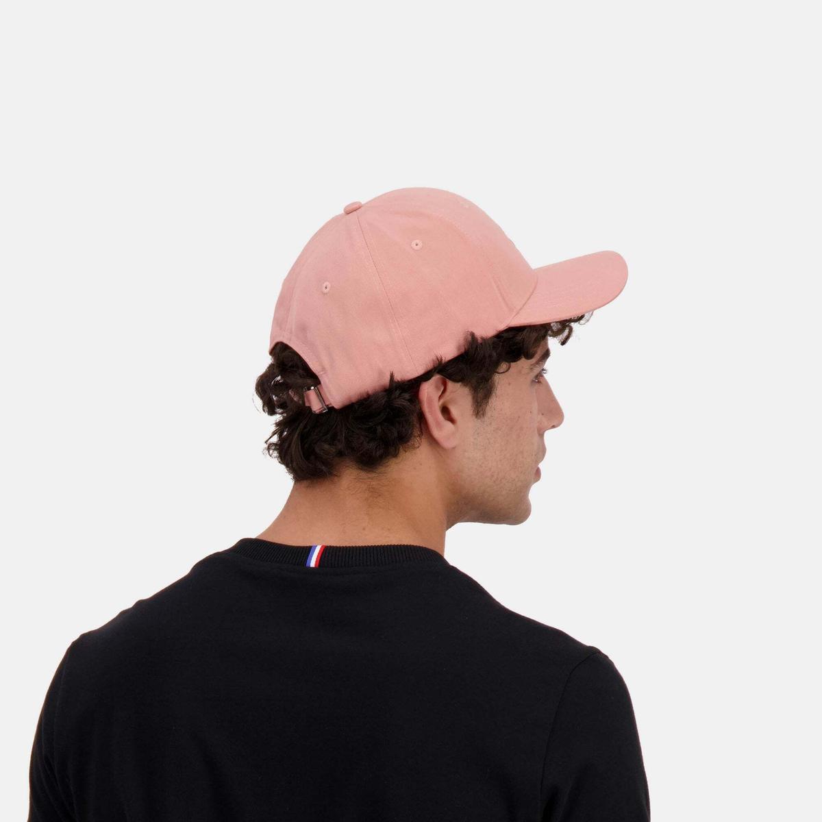 product/l/e/le-coq-sportif_2422990_rosette_5.jpg