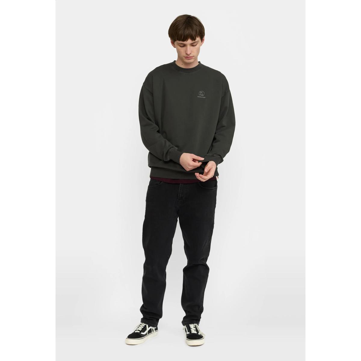 product/r/e/revolution_2794-piz-black_black_6.jpg