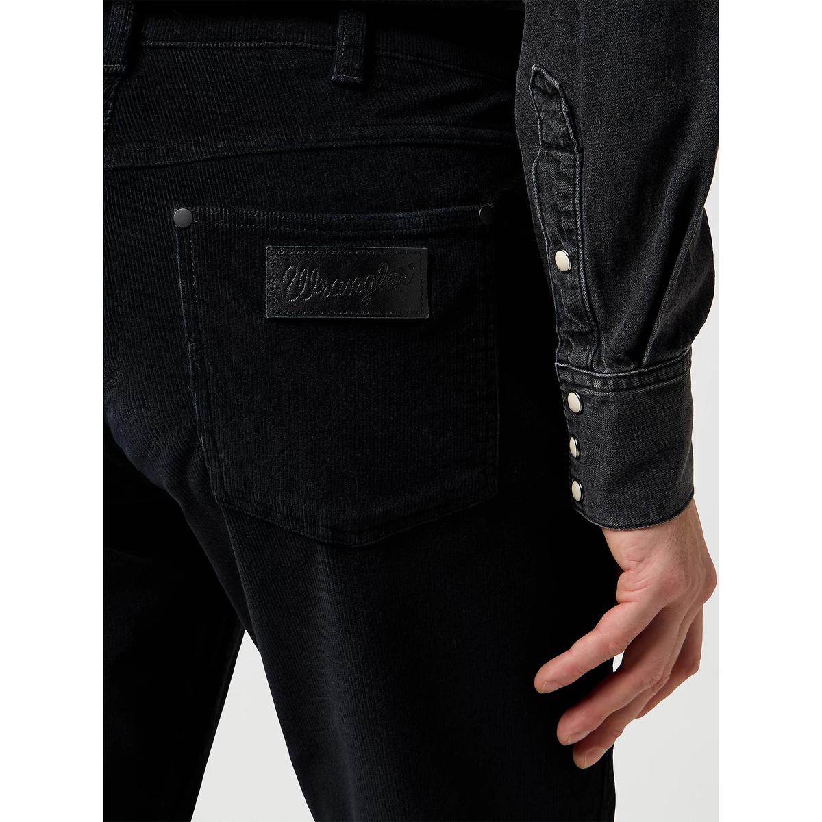 product/w/r/wrangler-112370723-black-8.jpg