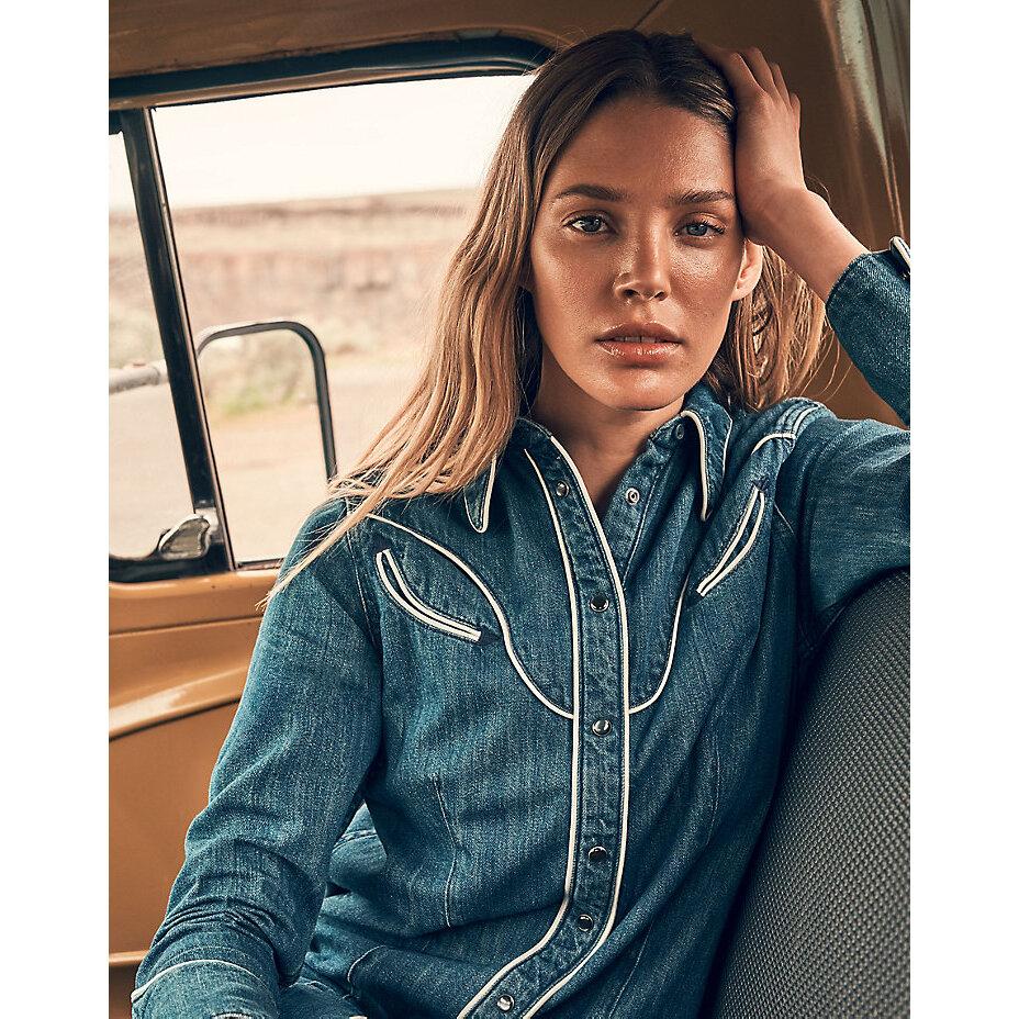 product/w/r/wrangler-112370805-blue-3.jpg