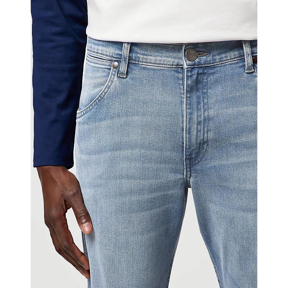 product/w/r/wrangler-112370850-grey-light-5.jpg