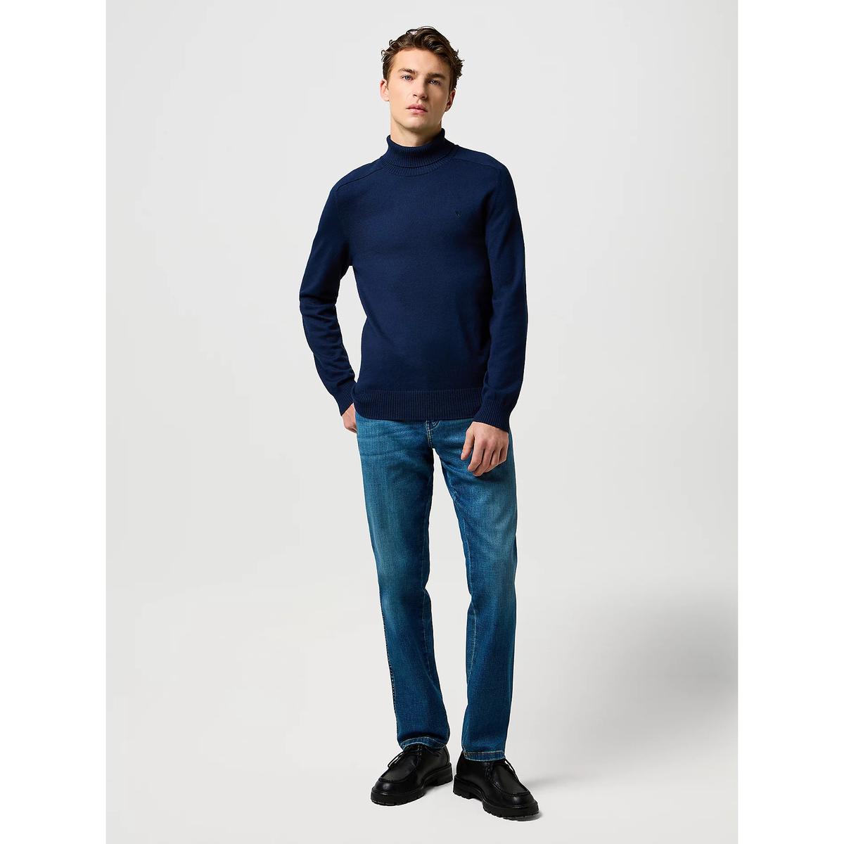 product/w/r/wrangler-112371533-blue-6.jpg