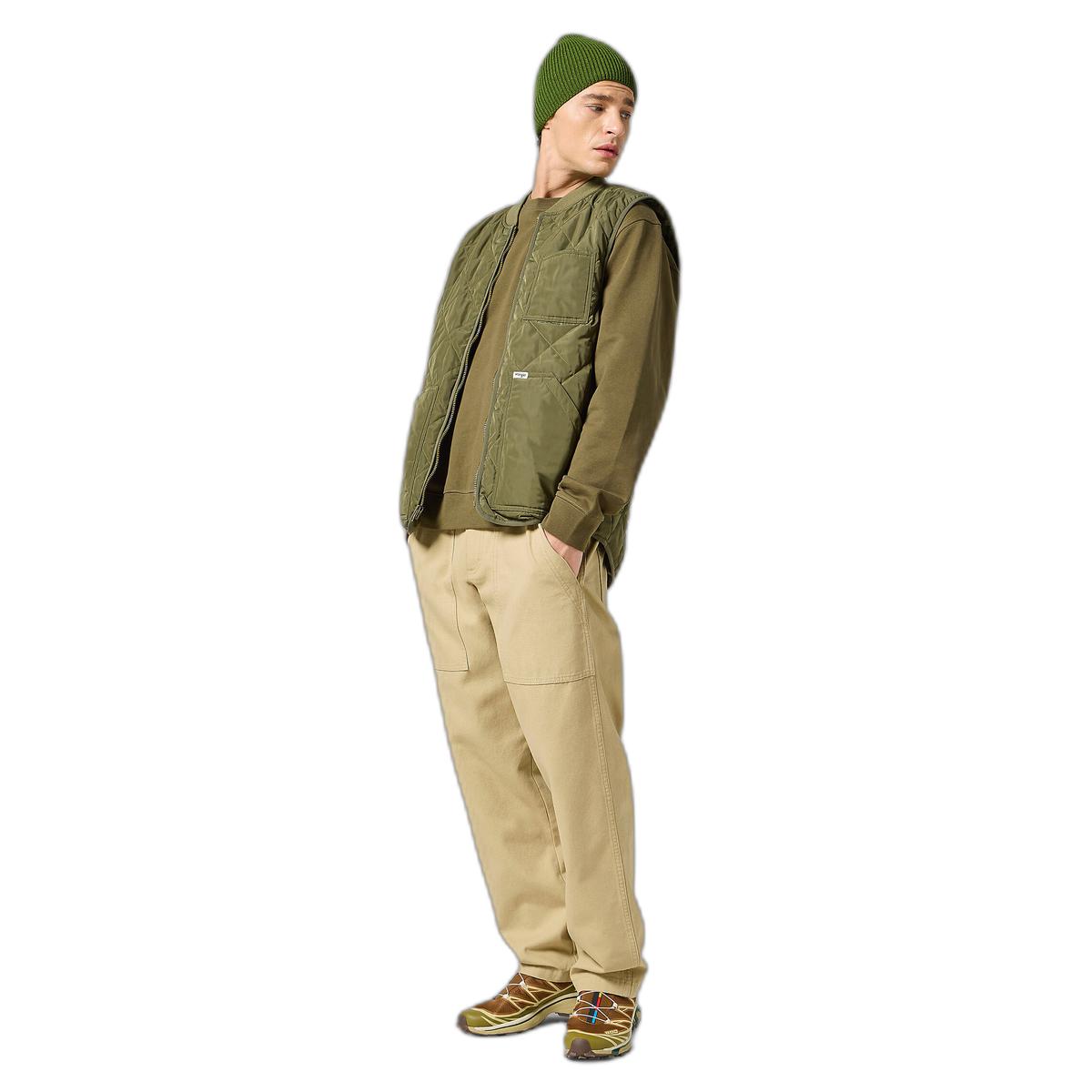 product/w/r/wrangler_112356868_green_2.jpg