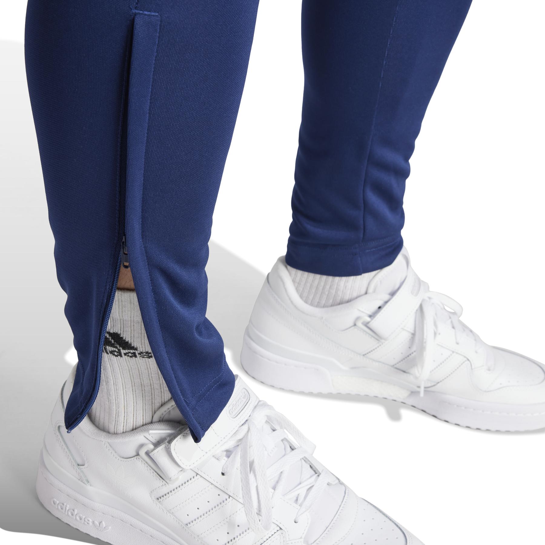 product/a/d/adidas_hc0333_7_apparel_on_model_detail_view_2_white-nw052224.jpg