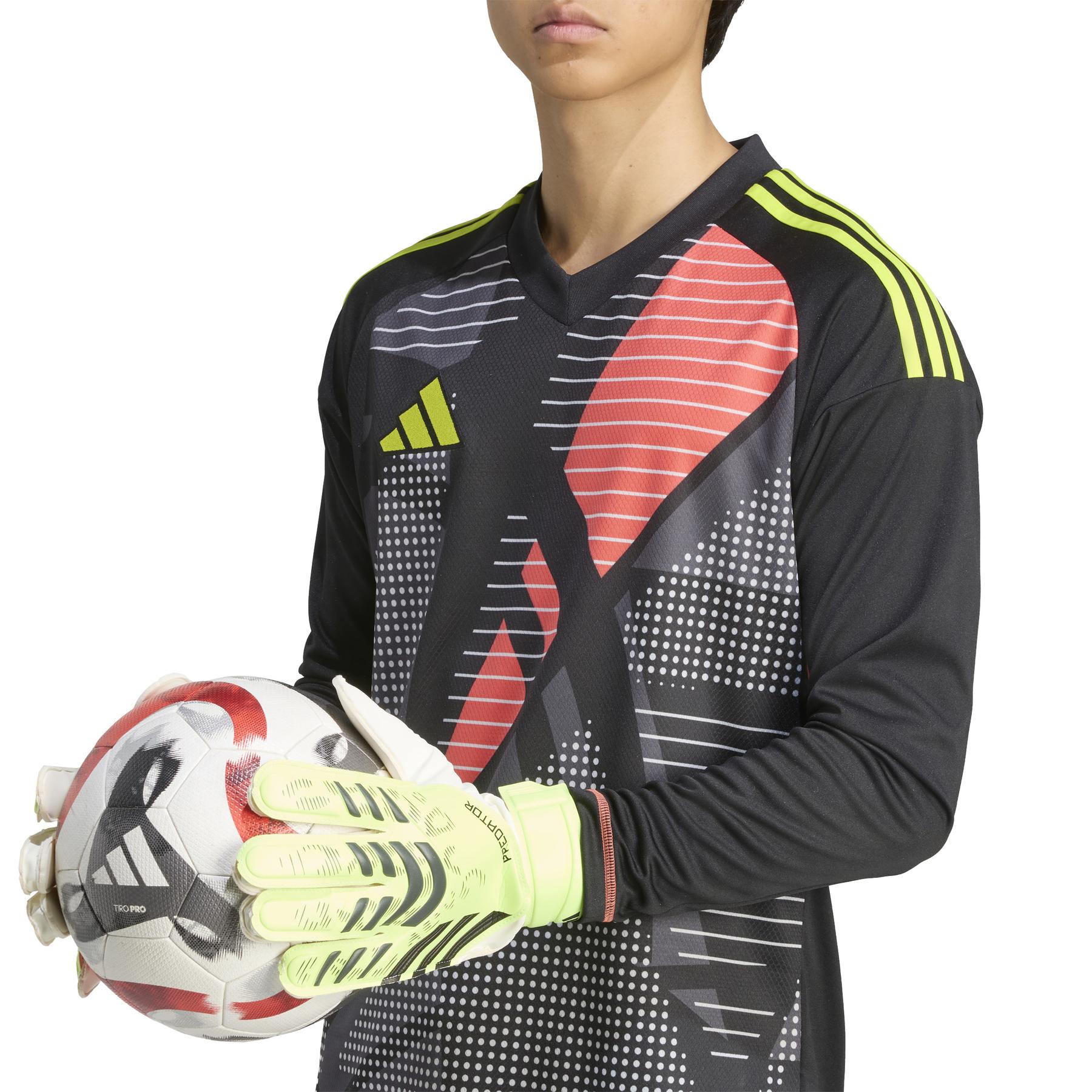 product/a/d/adidas_jn5356_luclem-white-black_3.jpg