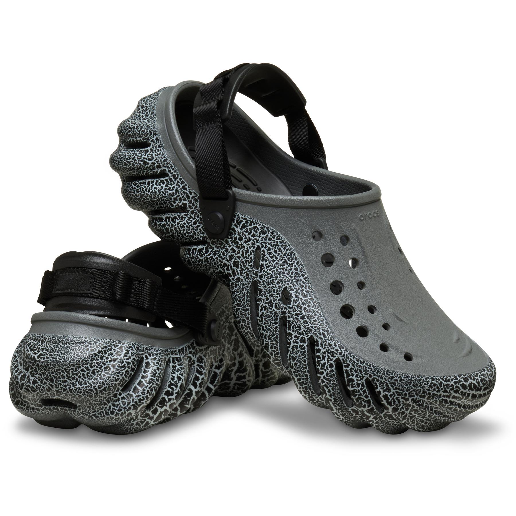 product/c/r/crocs_211630-0da_1-q325.jpg