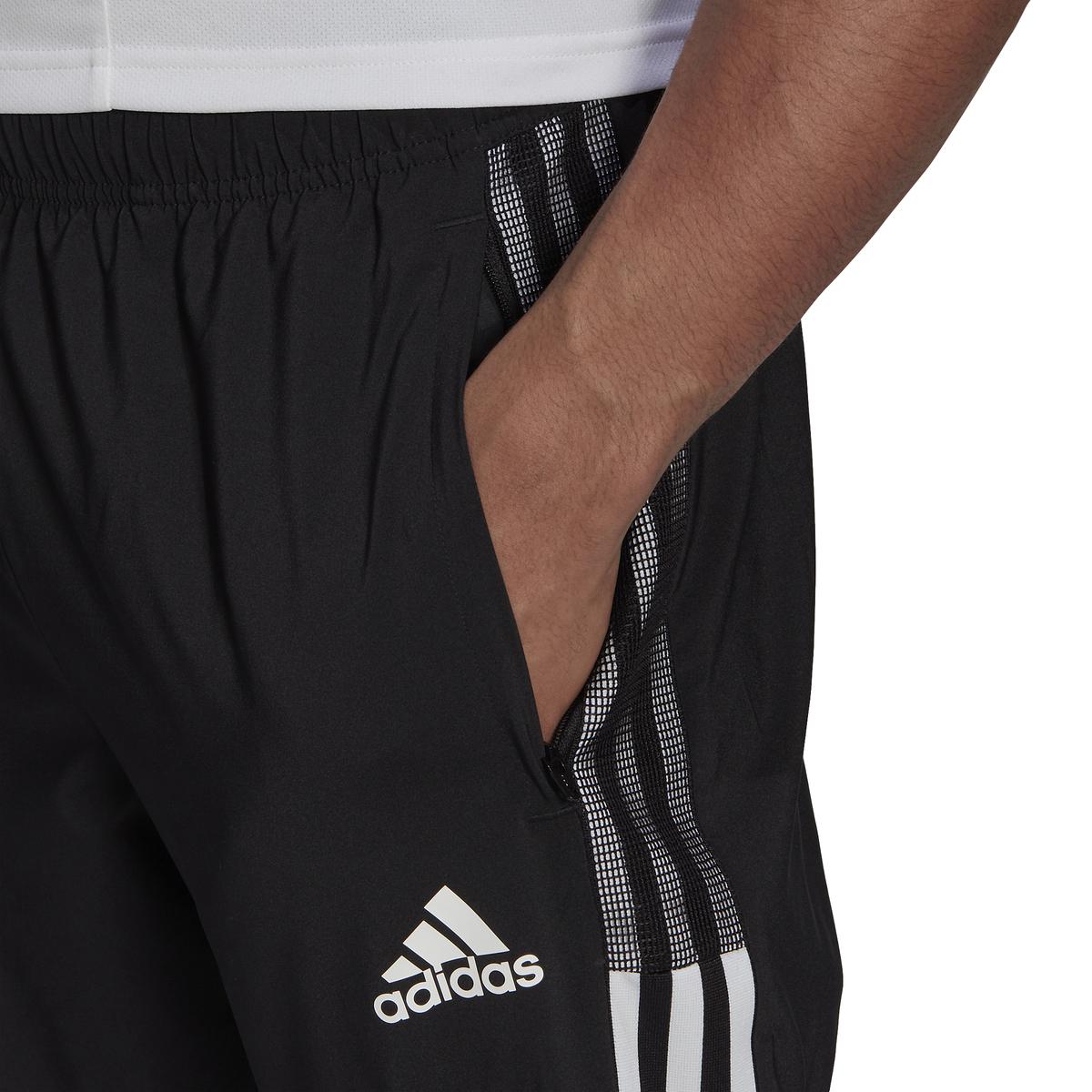 product/g/m/gm7356_app_on-model_detail-1_white.jpg