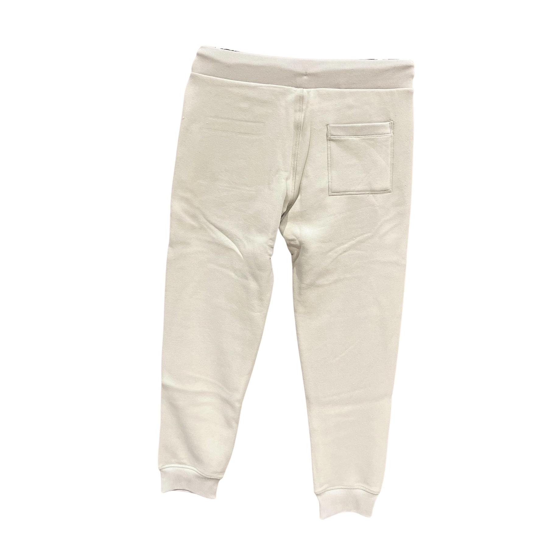 product/m/7/m7011032a-1lc-b_1.jpg