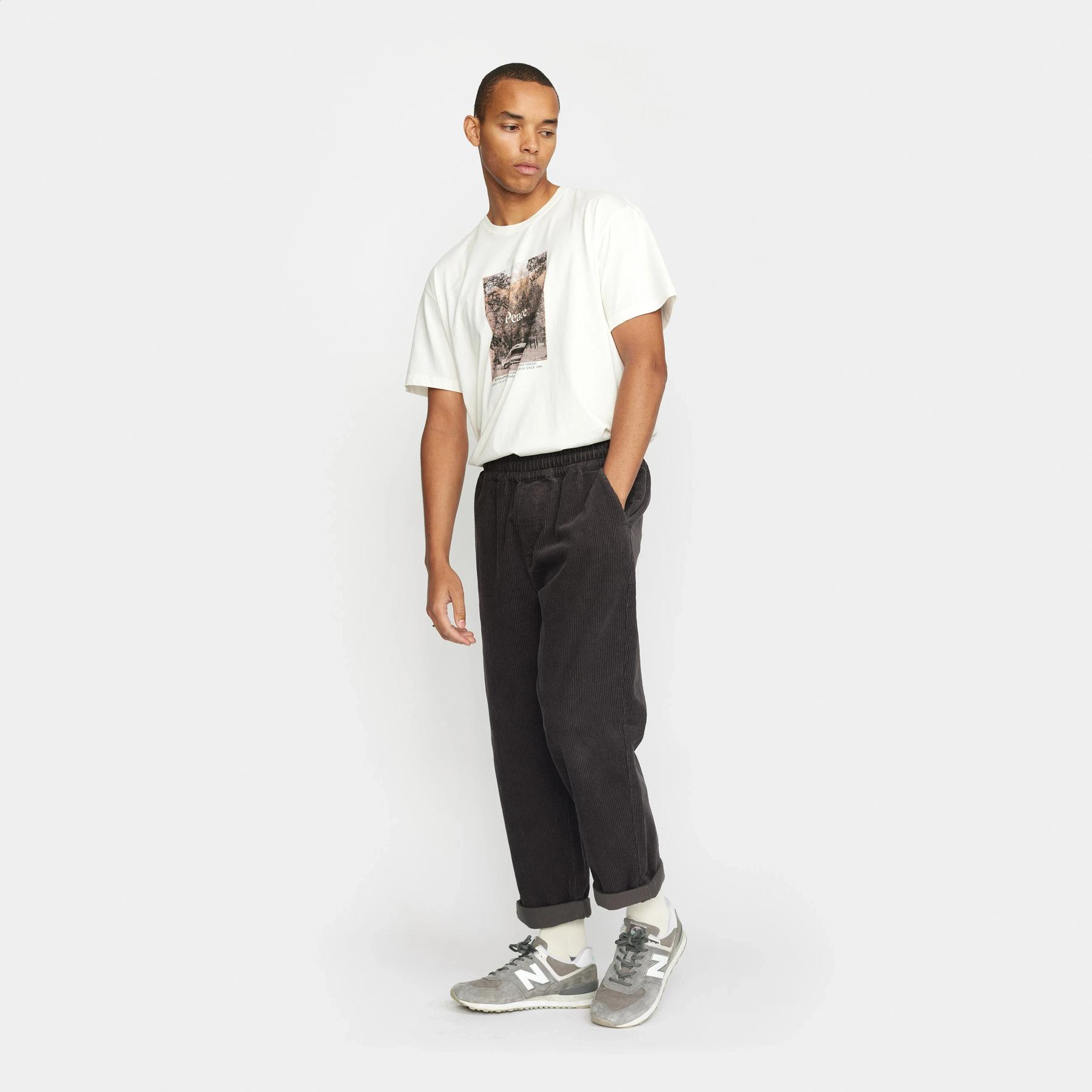 product/r/e/revolution_5874-darkgrey_darkgrey_4.jpg