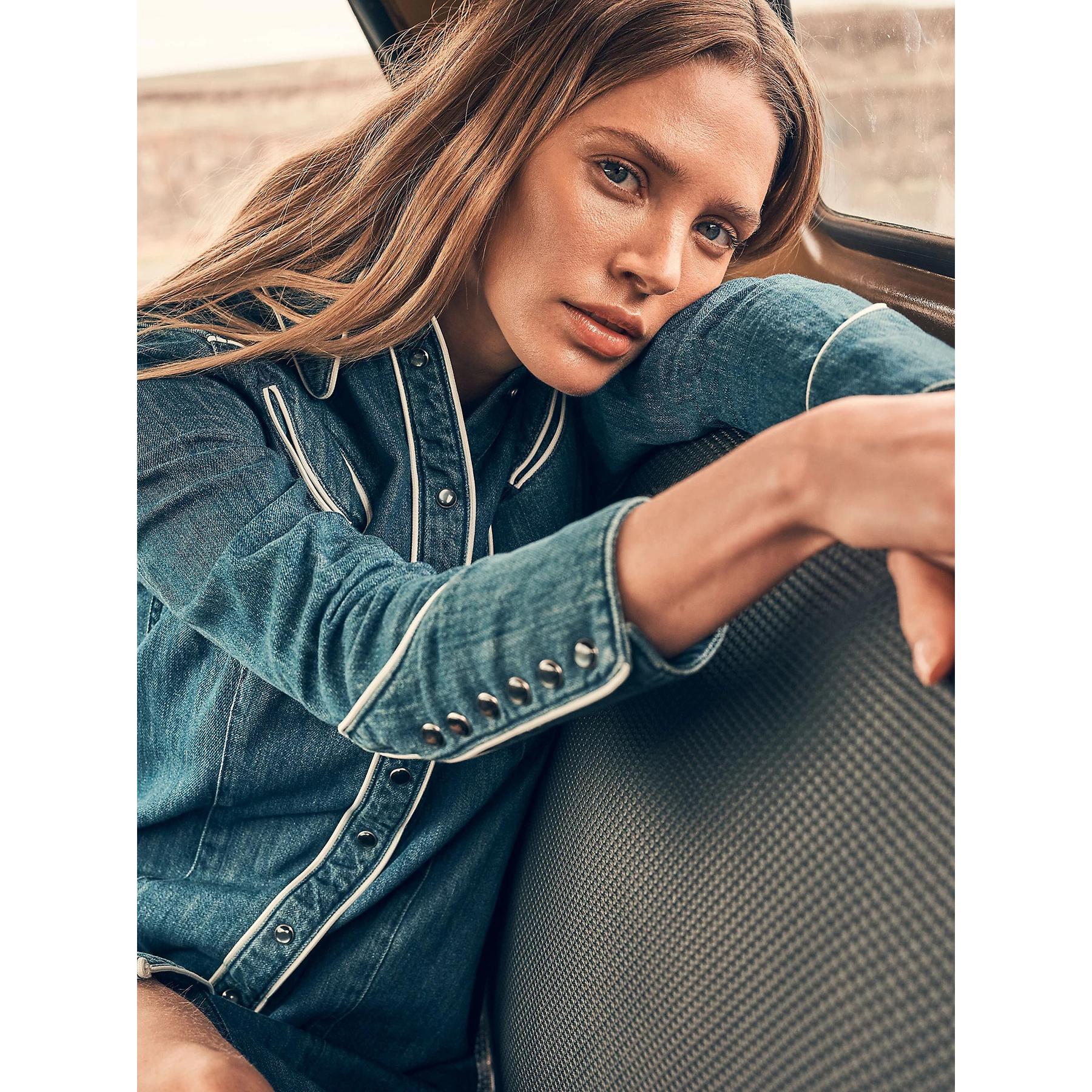 product/w/r/wrangler-112370805-blue-16.jpg