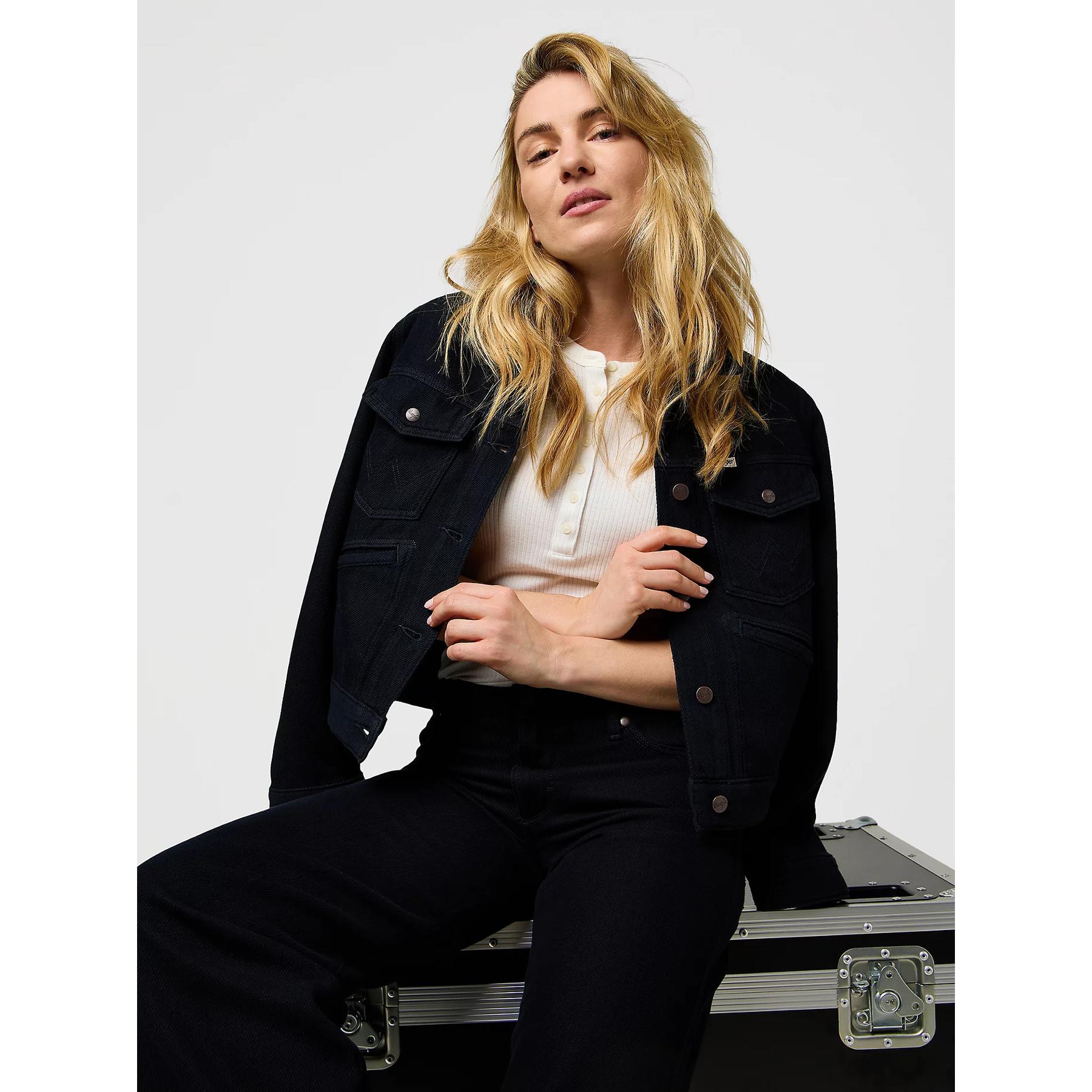 product/w/r/wrangler-112370807-cobalt-12.jpg