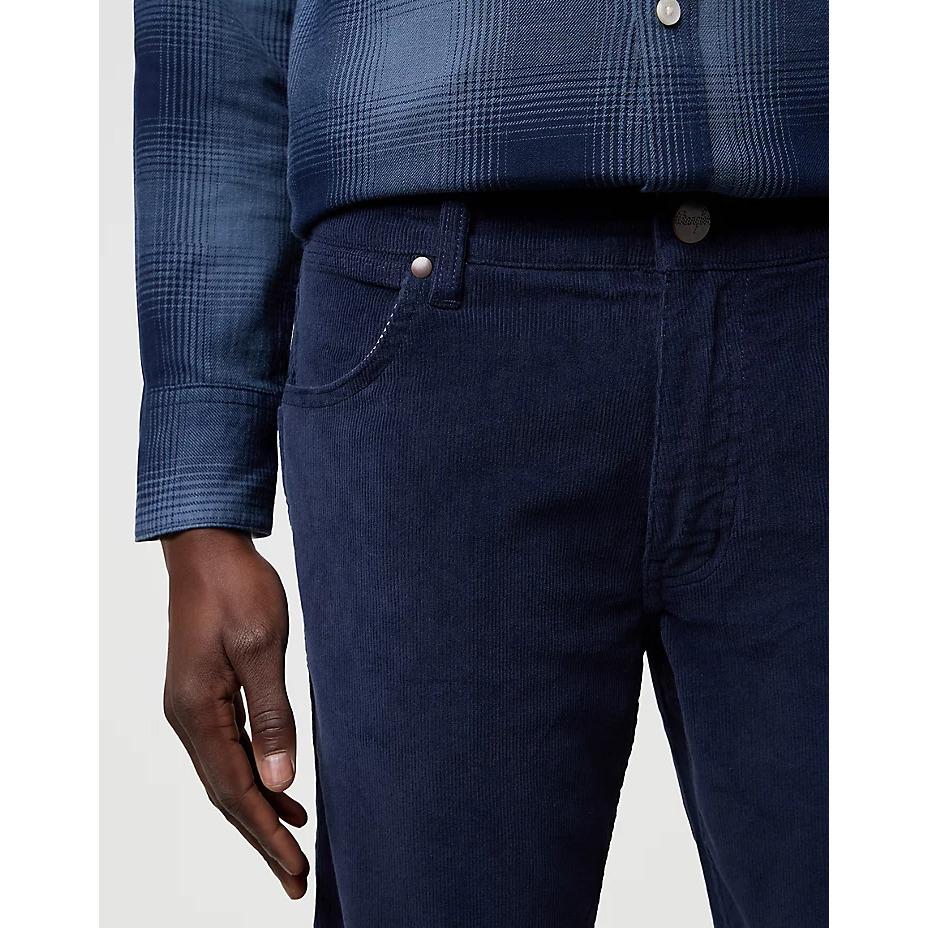 product/w/r/wrangler-112370846-mood-indigo-9.jpg