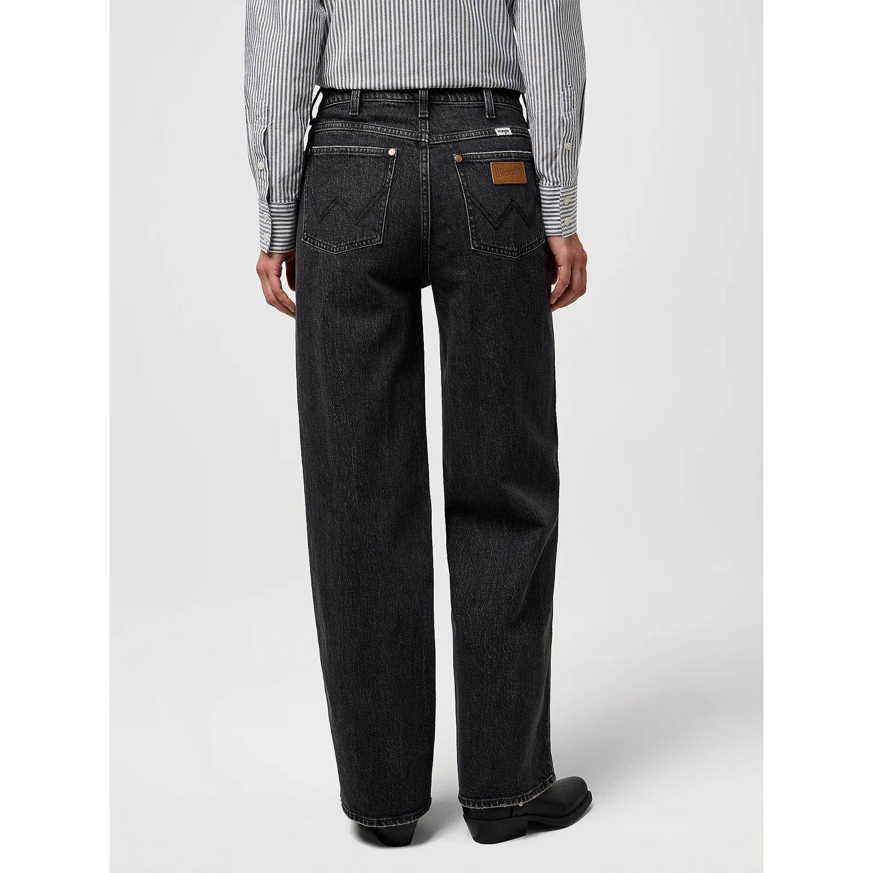 product/w/r/wrangler-112371182-black-4.jpg