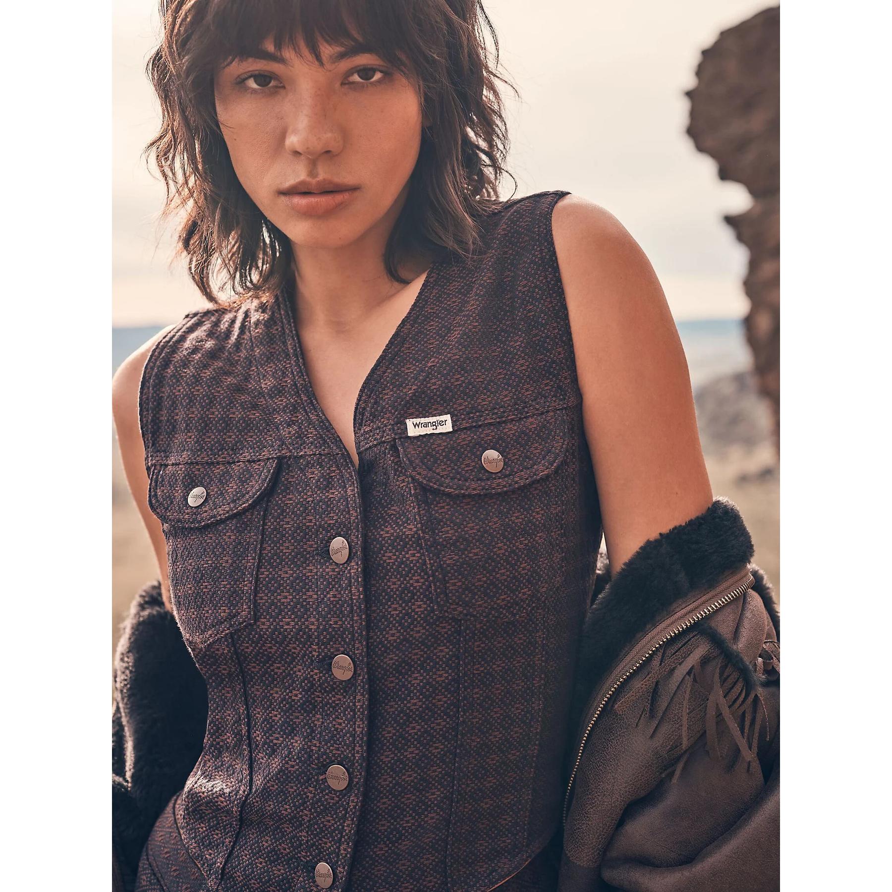 product/w/r/wrangler-112371600-brown-2.jpg