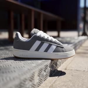 product/a/d/adidas_jr0542_14_footwear_photography_heromrktng_view_3-nw091625.jpg