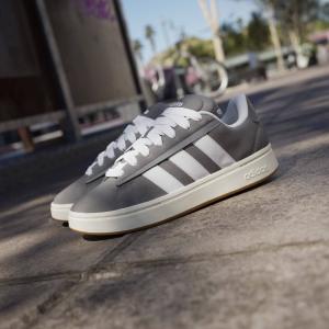 product/a/d/adidas_jr0542_19_footwear_photography_heromrktng_view_8-nw091625.jpg