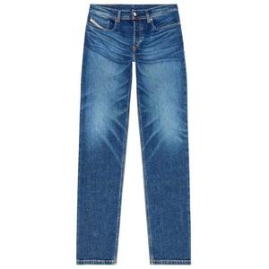 a10231-09j47-01-34-jeans-a-gamba-affusolata-diesel-09j47-2023-d-finitive-blu