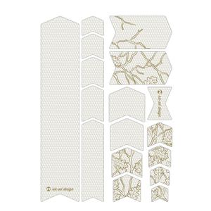 t3-f015-adesivi-protettivi-riesel-design-frame-oak-leaves-tu