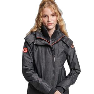 w5011173a-fr2-giacca-impermeabile-con-cappuccio-da-donna-superdry-arctic-sd-windcheater-antracite-medio-screziato-corallo-brillante