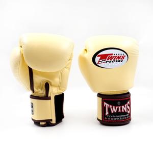 bgvl-3-vanila-10-oz-guanti-da-boxe-thailandesi-twins-special-fbgvl-3-vanila